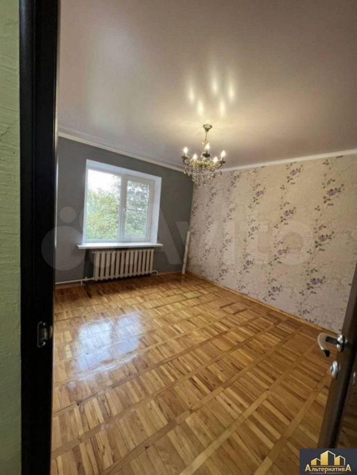 2-комн квартира Широкая ул.
