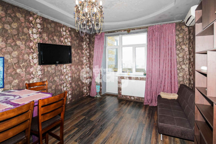 1-комн квартира Малыгина, 90