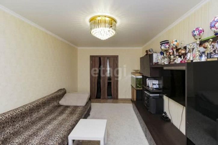 3-комн квартира Домостроителей, 18