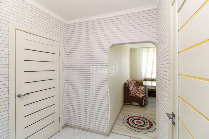 1-комн квартира Тимофея Чаркова, 28