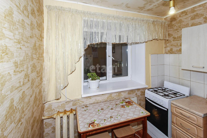 2-комн квартира Луначарского, 9