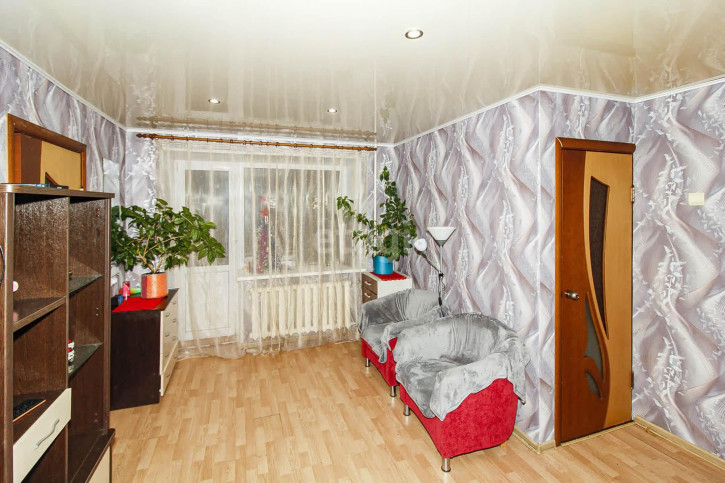 2-комн квартира Луначарского, 9