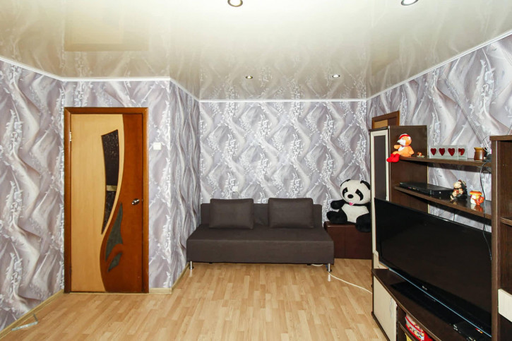 2-комн квартира Луначарского, 9