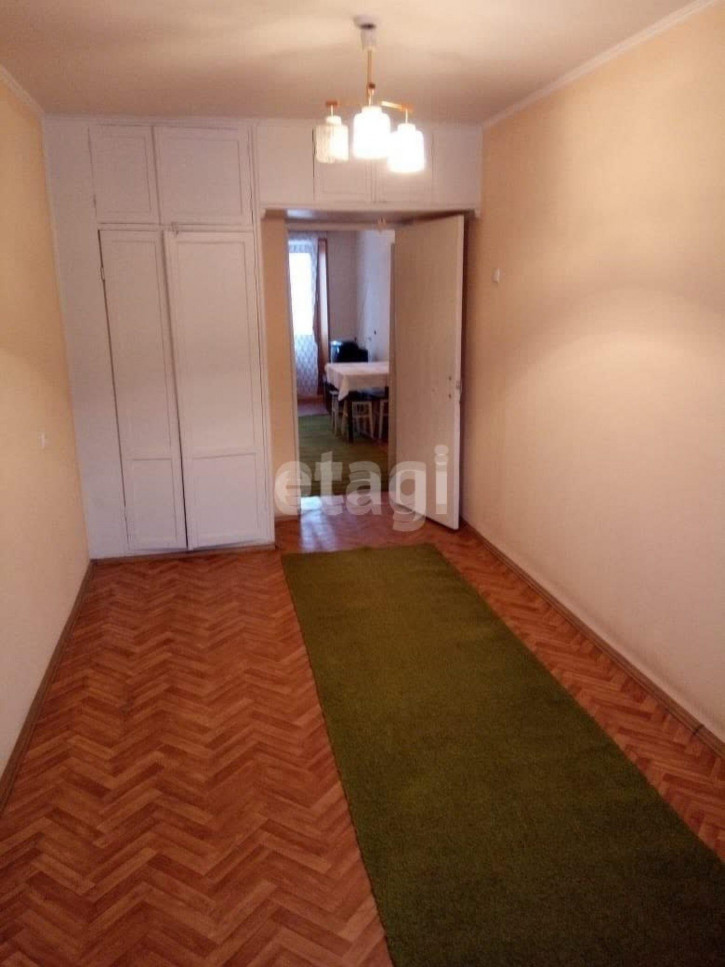 2-комн квартира Мельникайте, 50
