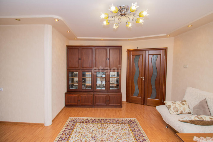 3-комн квартира Мельзаводская, 8