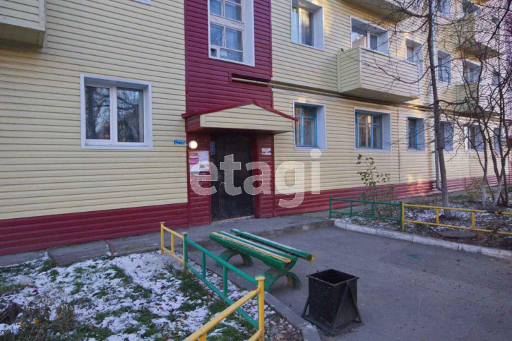 1-комн квартира Бирюзова, 10