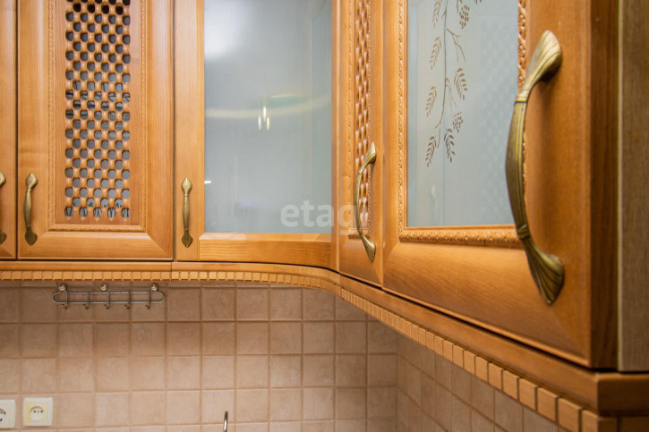 3-комн квартира Мельзаводская, 8