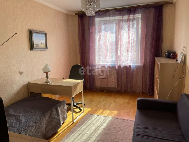 3-комн квартира Пржевальского, 35/2