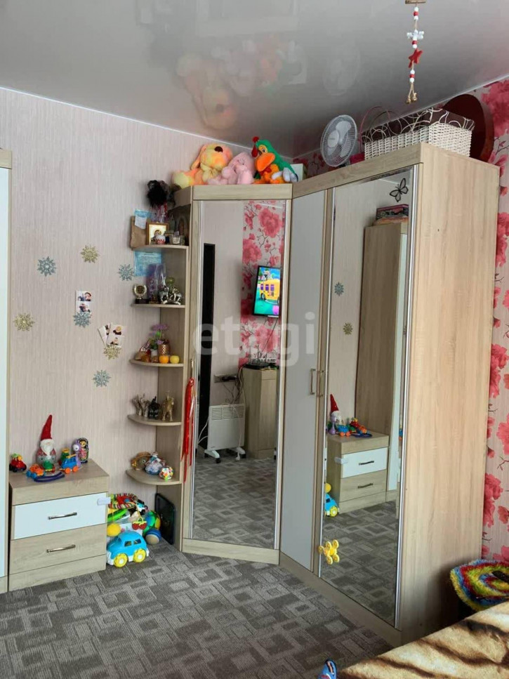 Комната Ленинградская, 1б