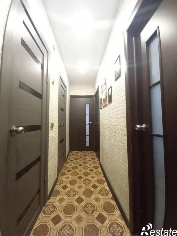 3-комн квартира Черепанова улица,10