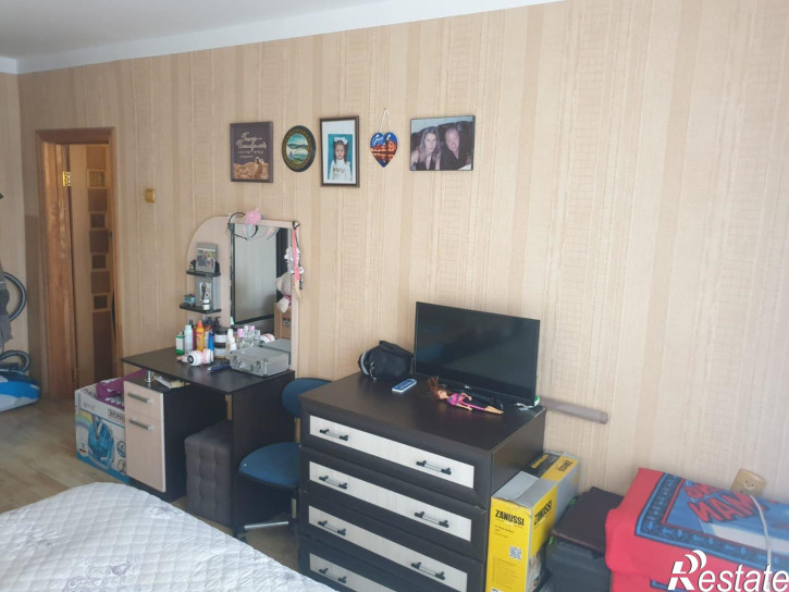 3-комн квартира квартал Бархатная,Малиновского улица,20