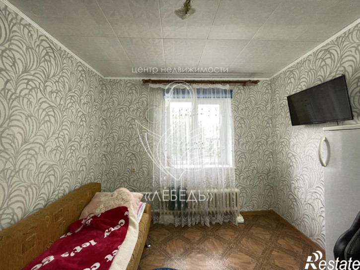 2-комн квартира Суворова улица,9