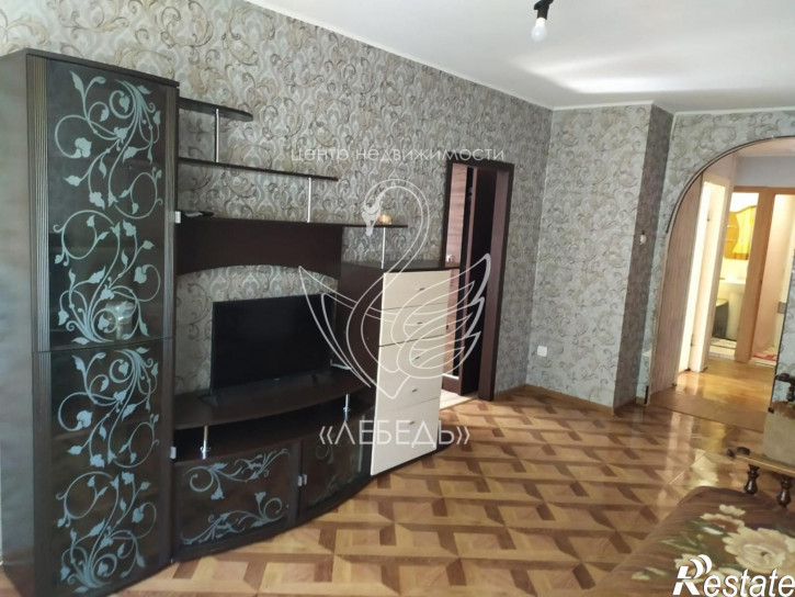 3-комн квартира Неманский городской округ,Полевая улица,1