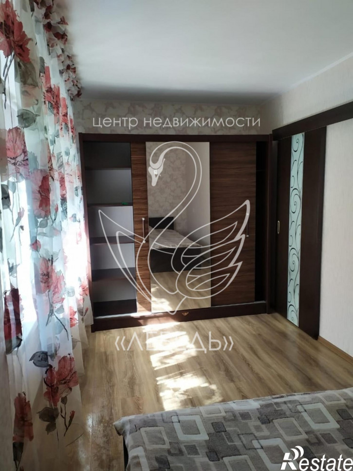 3-комн квартира Неманский городской округ,Полевая улица,1
