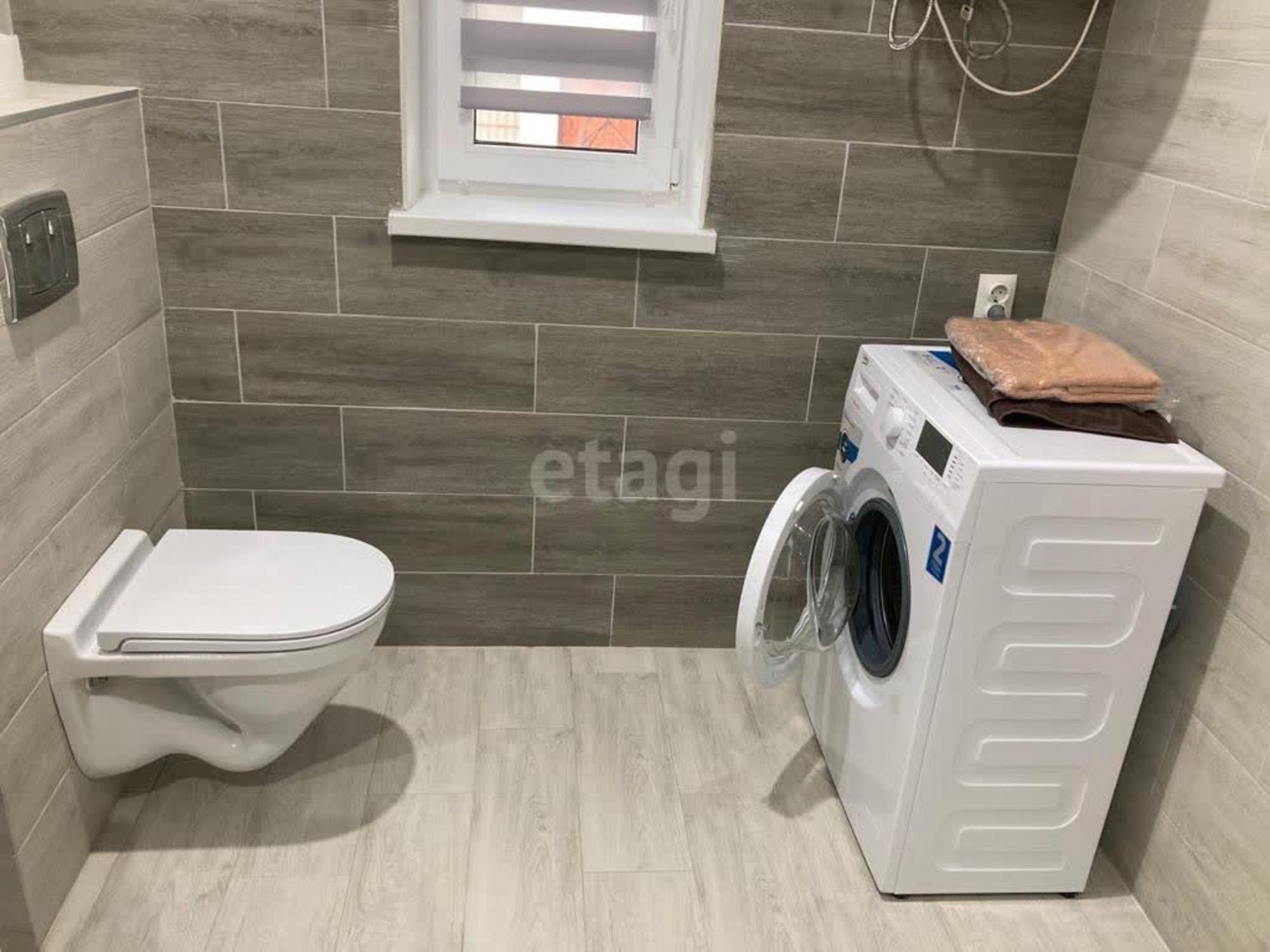 Купить дачу, дом, коттедж за 10 100 000 рублей на Зерновая улица