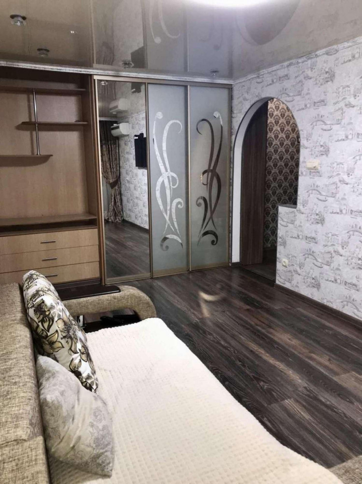 1-комн квартира Ново-Садовая улица, 14а