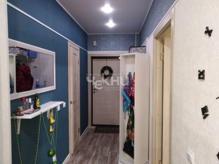 Комната Красная поляна ул, 7