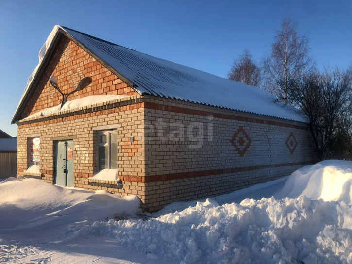 Торговое помещение Центральная улица, 2