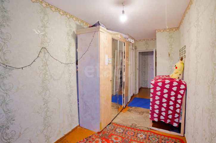 3-комн квартира улица Мальцева, 1