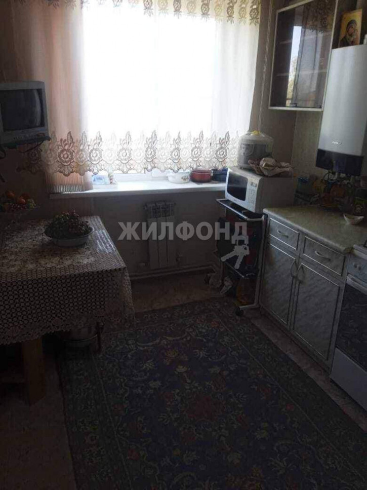 2-комн квартира 60-лет Победы улица, д.71