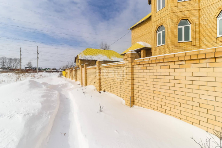 Помещение свободного назначения Трактовая 73Б