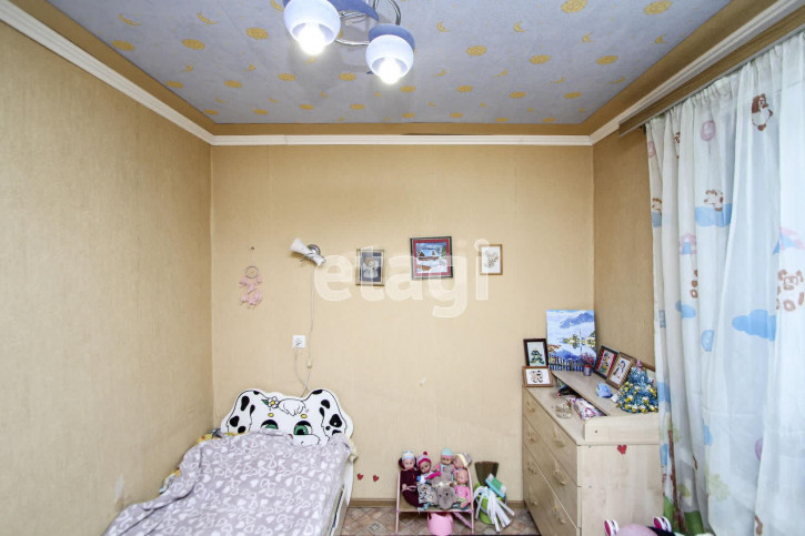 4-комн квартира Дружбы, 159