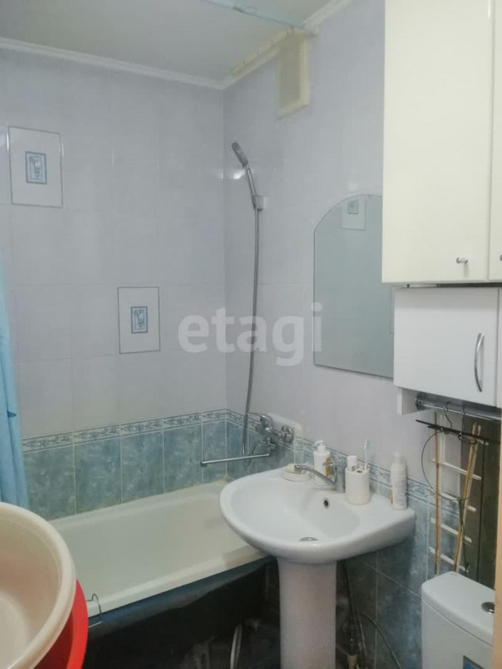 2-комн квартира Рижская, 82