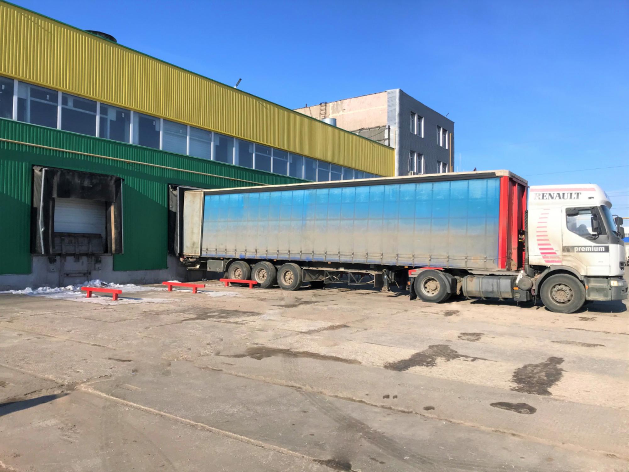 Сдать складское помещение за 1 500 000 рублей на ул Промышленная, 3