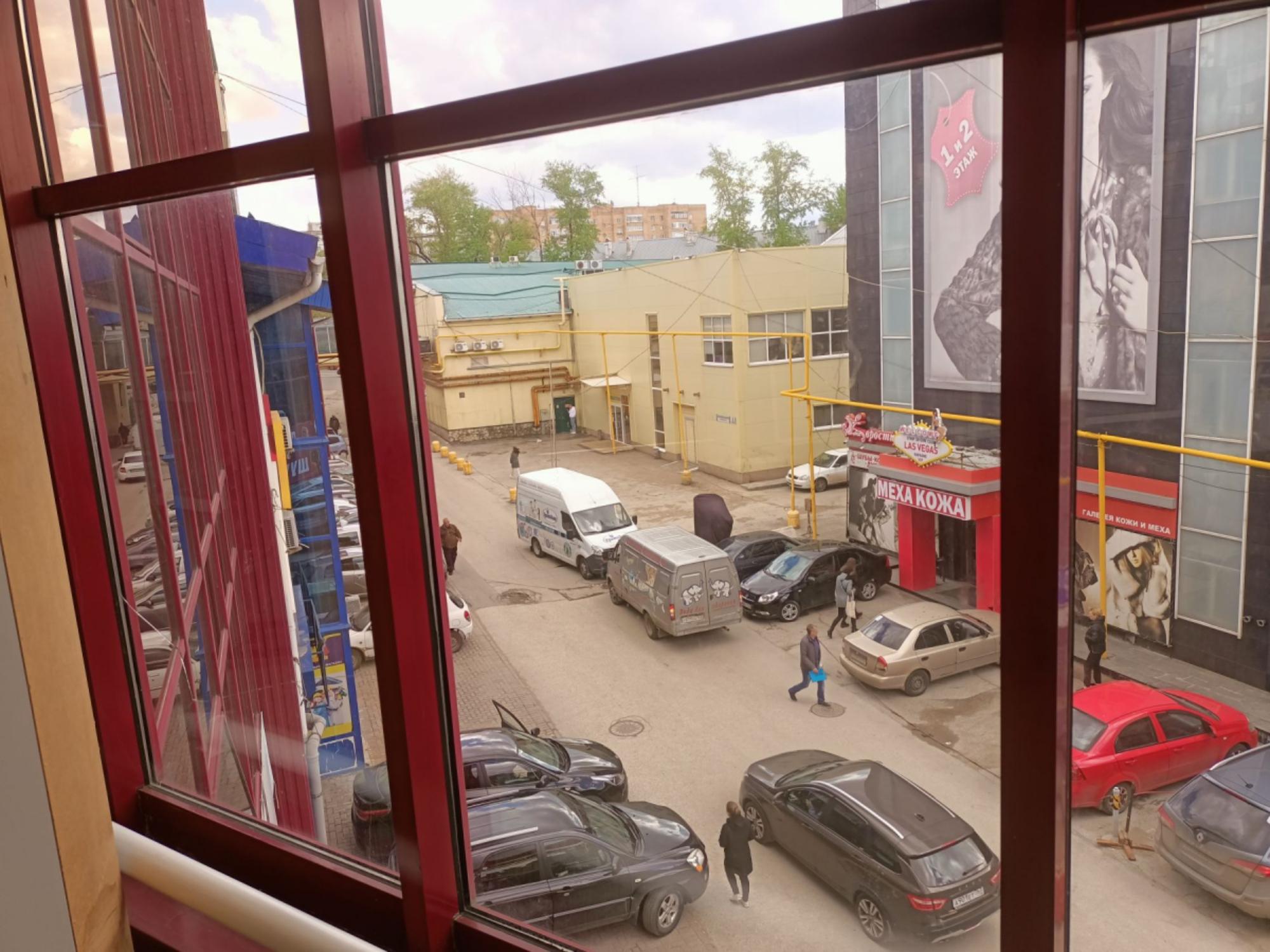 Сдать торговое помещение за 575 000 рублей на Московское шоссе, 4Д