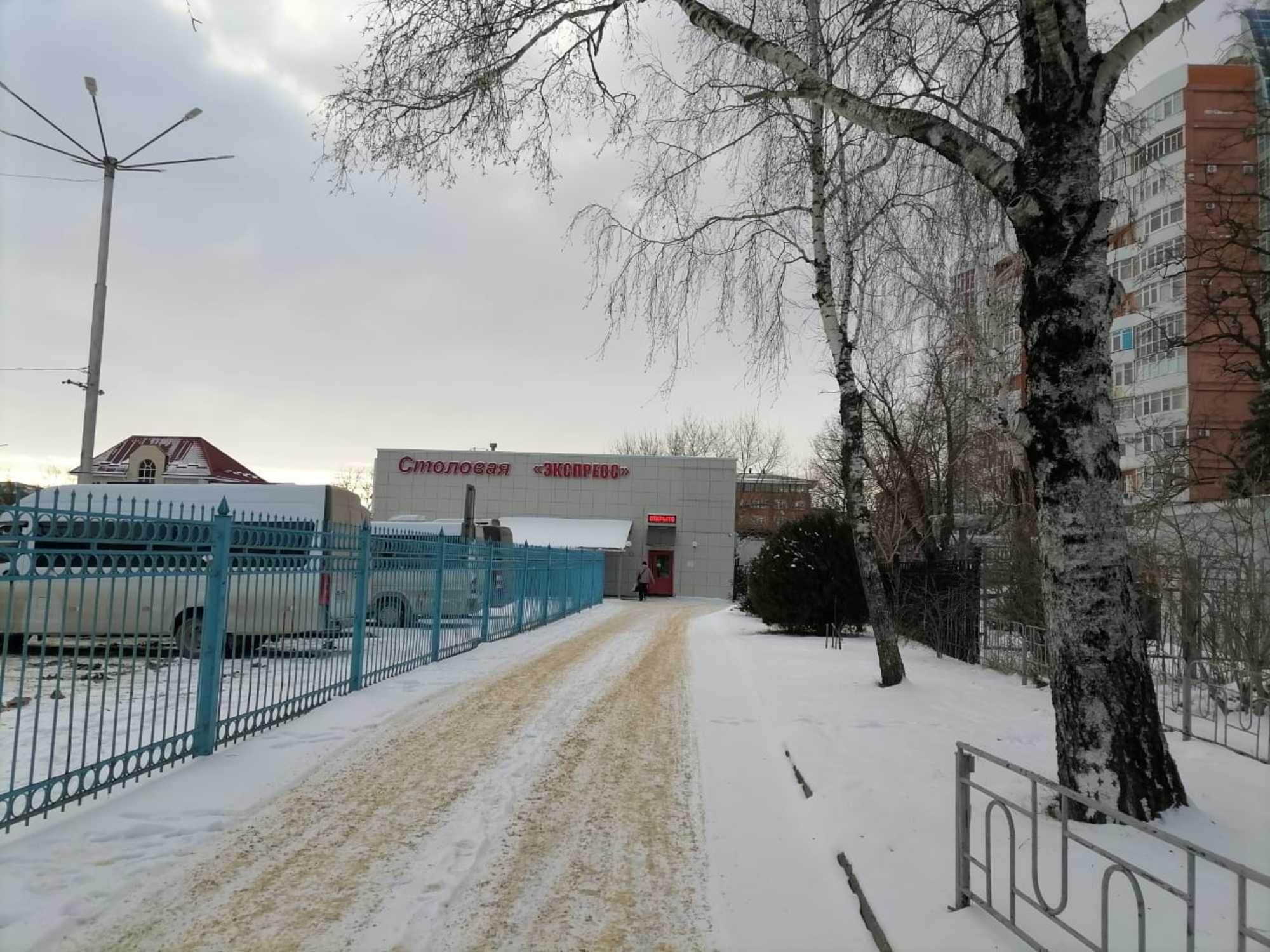 Сдать торговое помещение за 225 000 рублей на Мира ул., 282в