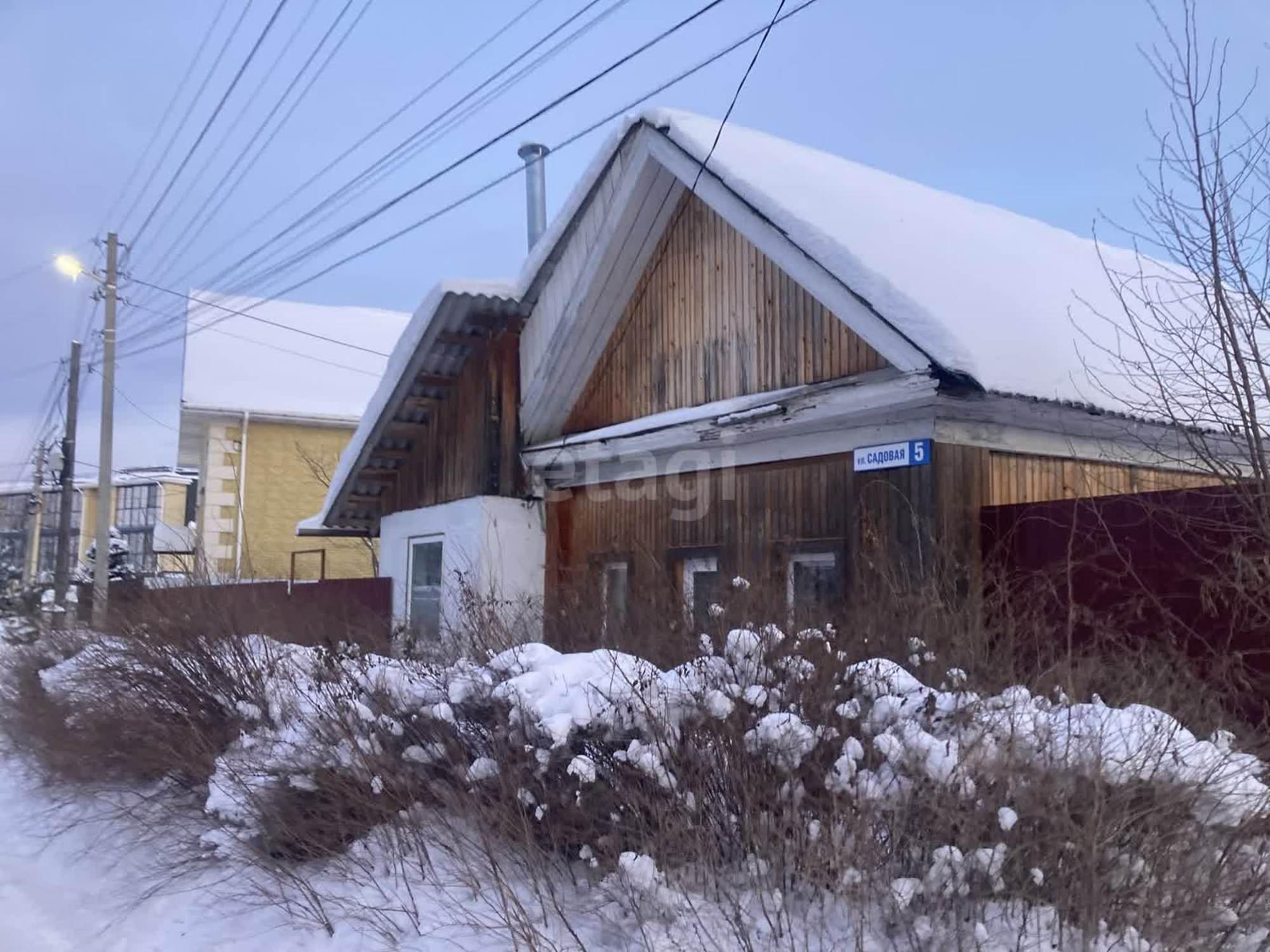 Купить дачу, дом, коттедж за 6 100 000 рублей на Садовая, 5