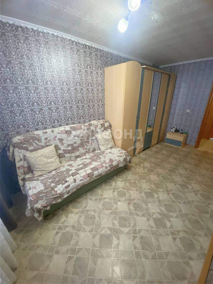 3-комн квартира 13-й микрорайон, д.63