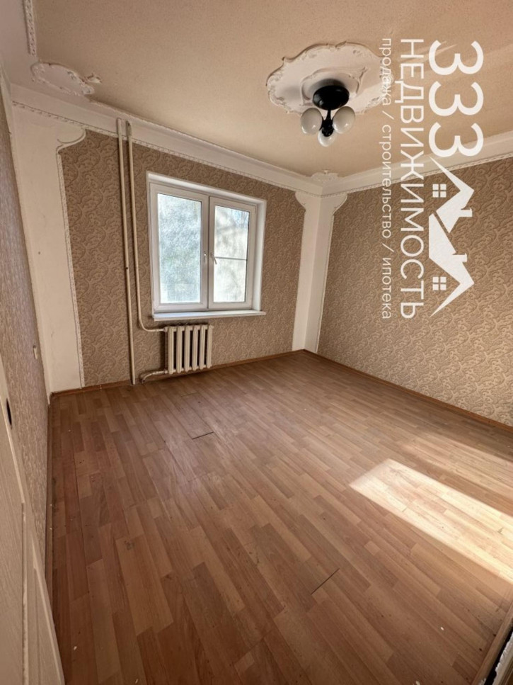 3-комн квартира Весенняя ул, 16
