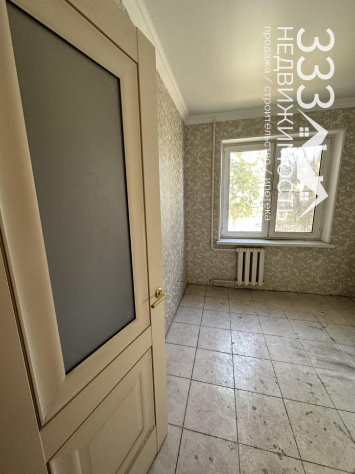3-комн квартира Весенняя ул, 16