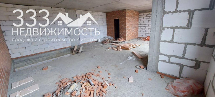 4-комн квартира Шамиля Джикаева ул, 5А
