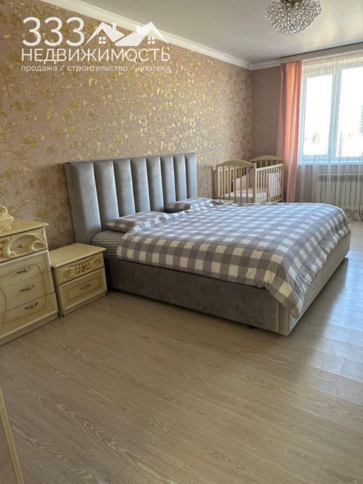 3-комн квартира Коблова ул, 1А