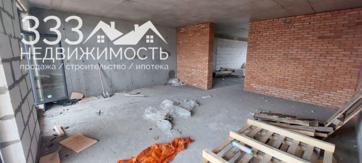 4-комн квартира Шамиля Джикаева ул, 5А