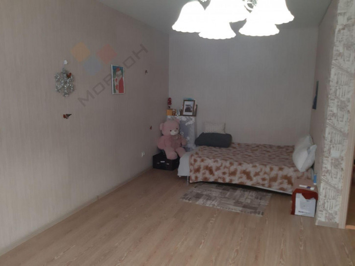 2-комн квартира Ивана Рослого ул, 18к2