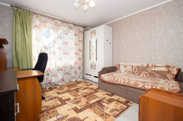3-комн квартира Игнатова ул, 67