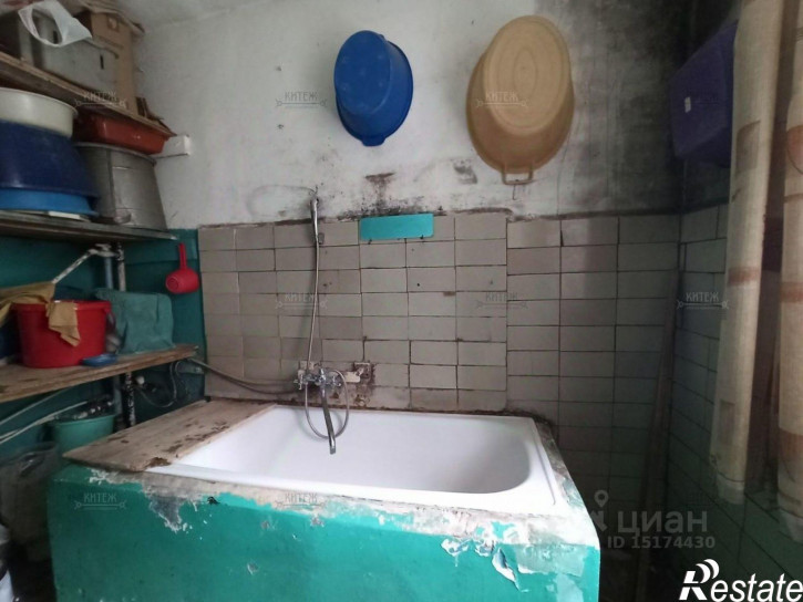 Комната Хрустальная улица, 27,  д. 27