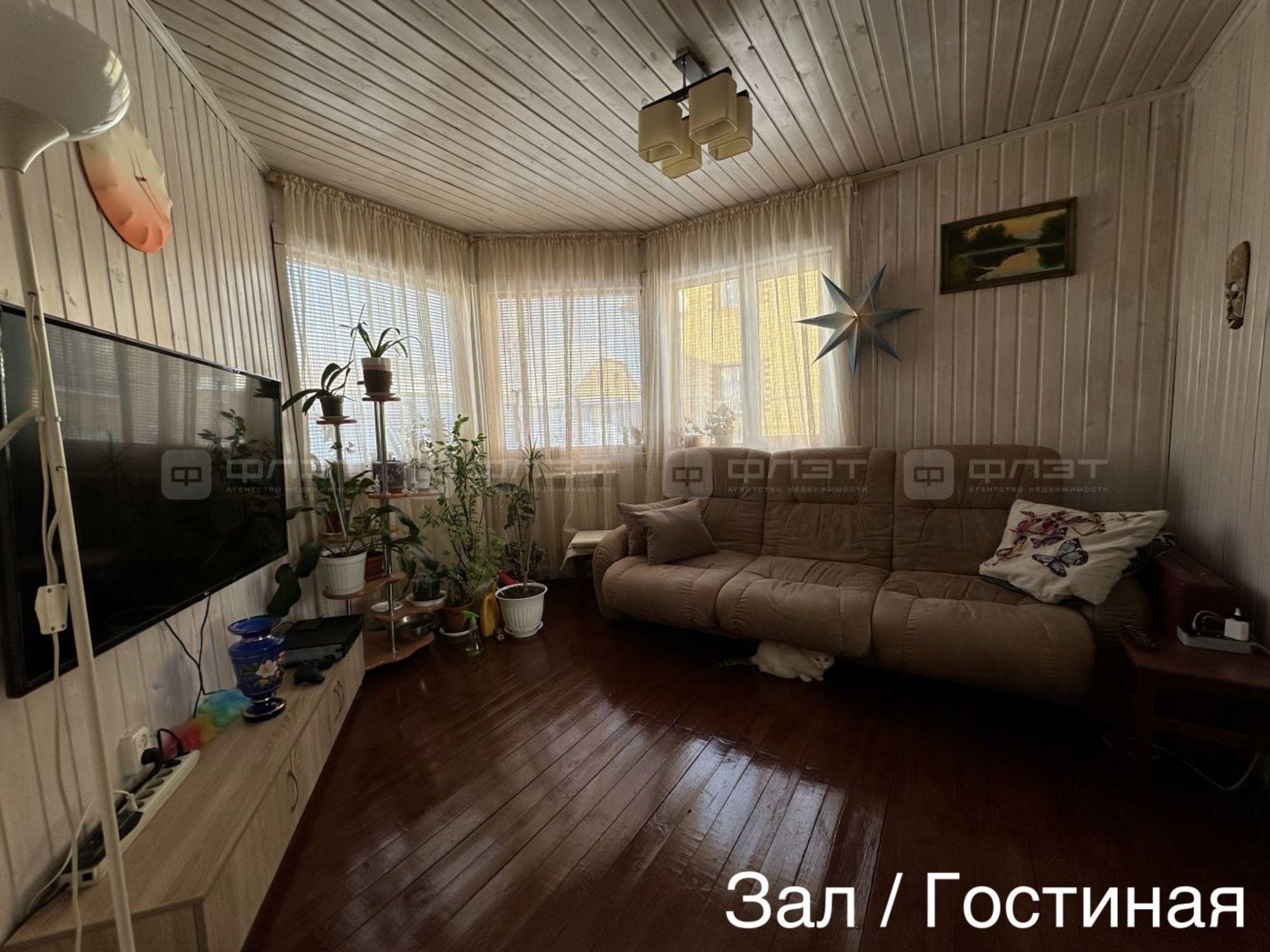 Купить дачу, дом, коттедж за 8 600 000 рублей на ул. Парниковая, дом 2а