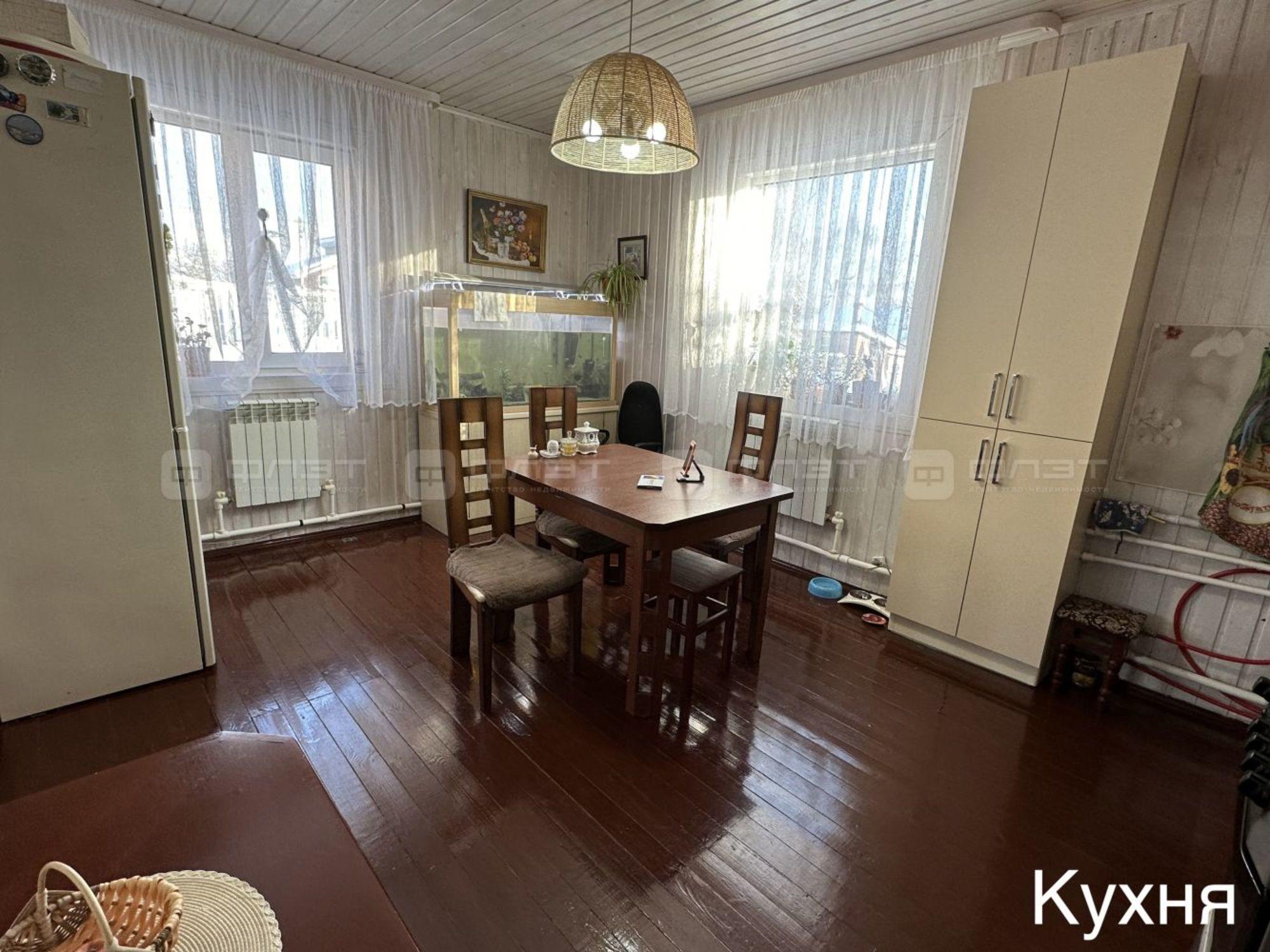 Купить дачу, дом, коттедж за 8 600 000 рублей на ул. Парниковая, дом 2а