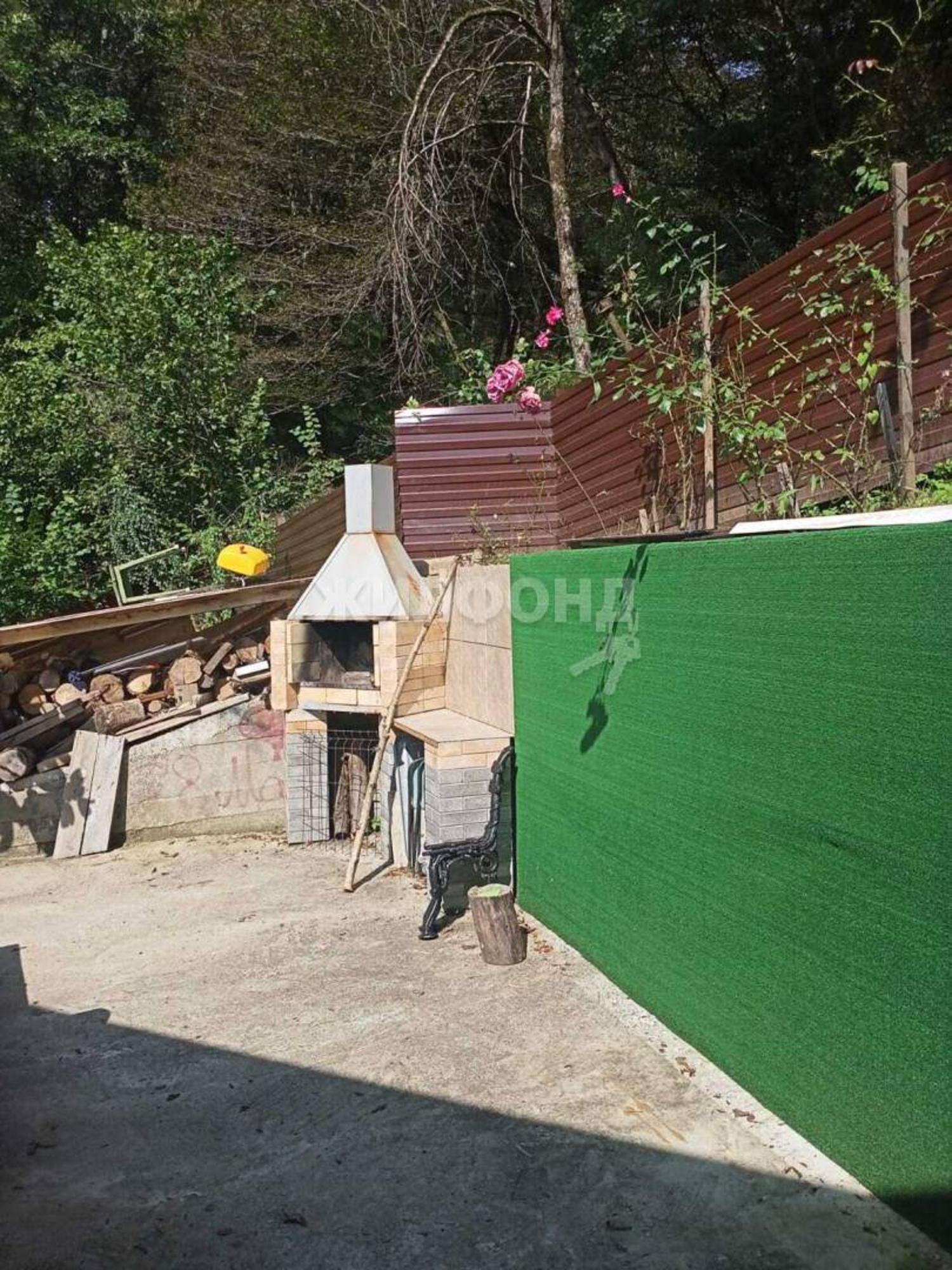 Купить дачу, дом, коттедж за 13 000 000 рублей на село Верхний Юрт