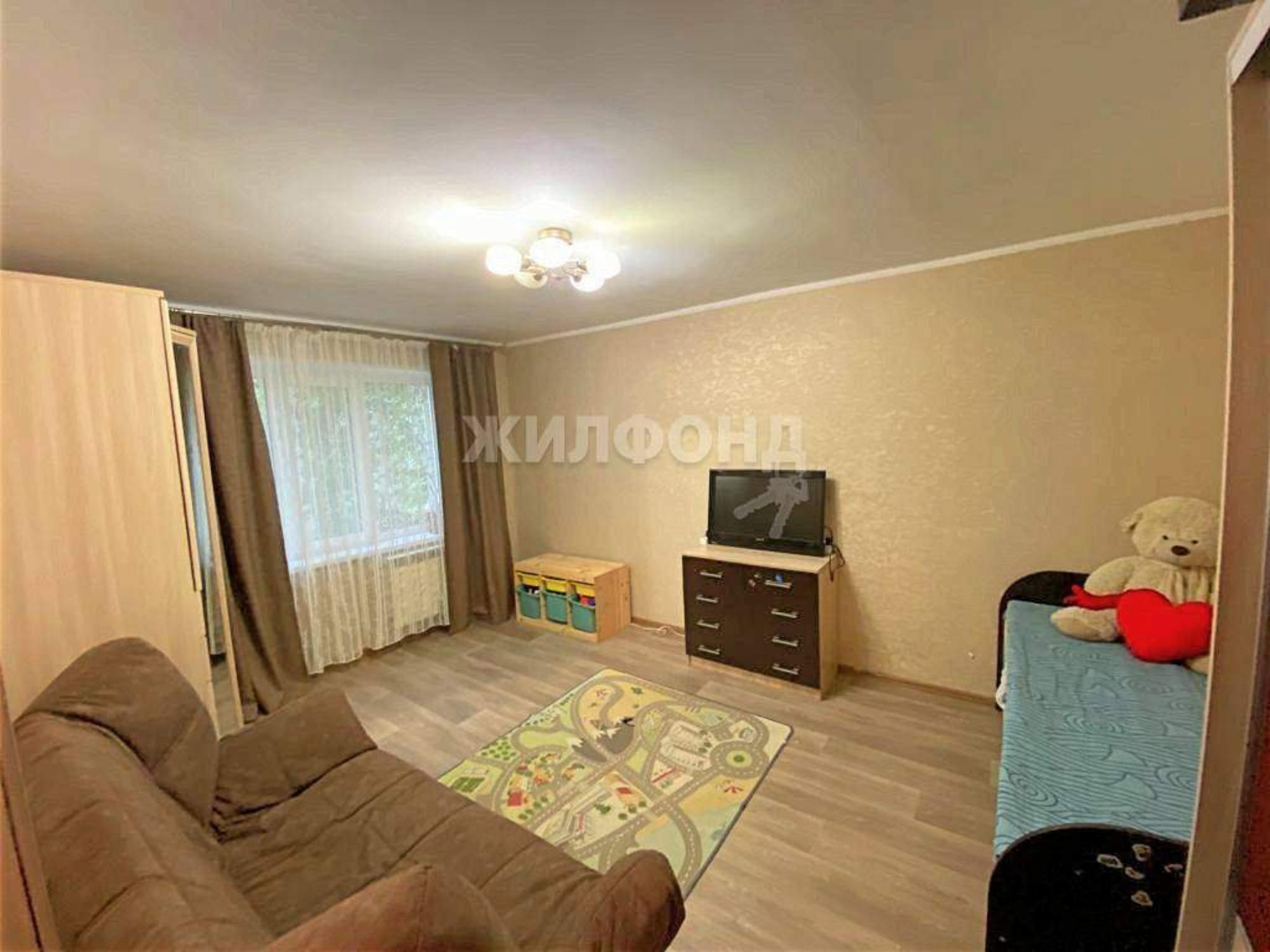 Купить квартиру за 3 200 000 рублей на 8-й микрорайон, д.5