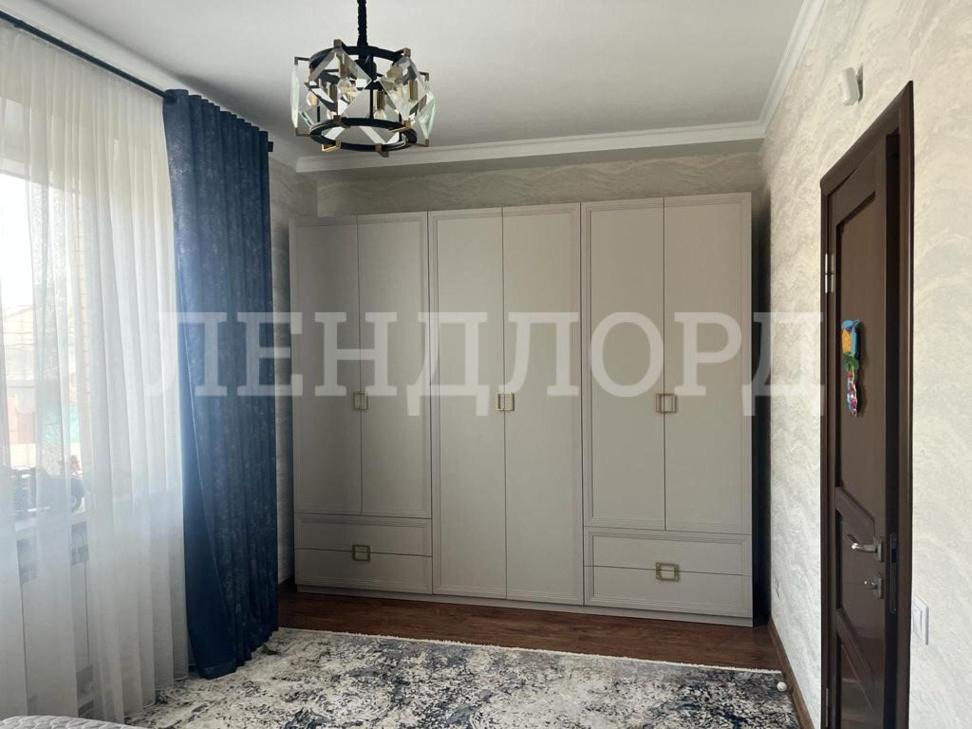 Купить дачу, дом, коттедж за 23 400 000 рублей на Кузнечная улица