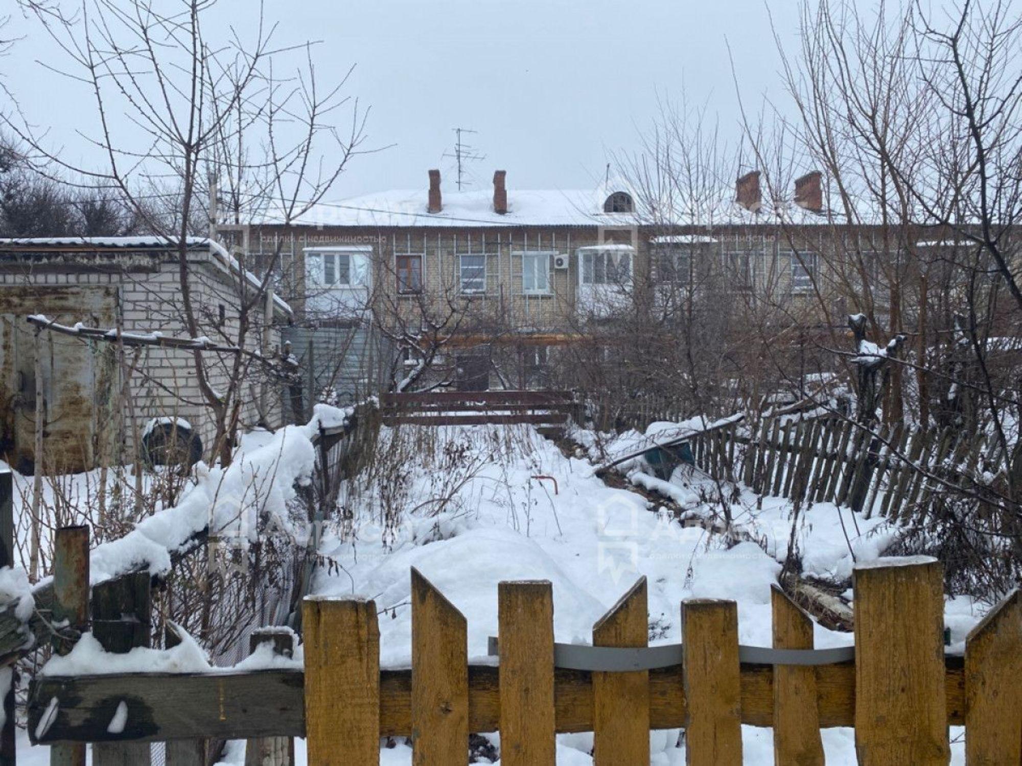 Купить квартиру за 2 400 000 рублей на территория посёлок Мирный,  д.18
