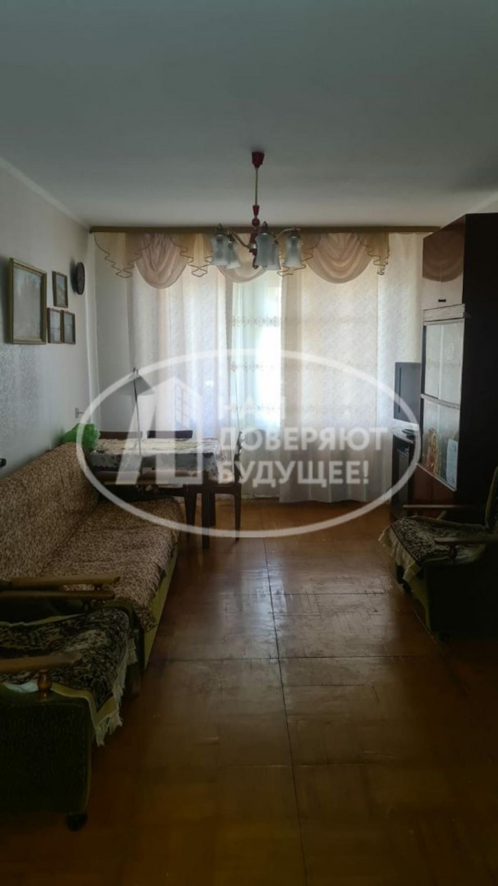 3-комн квартира улица Мира, 38