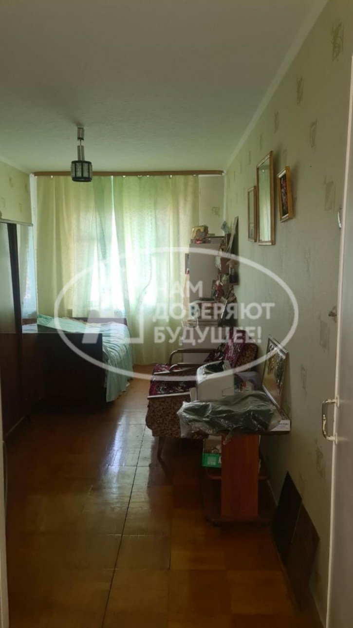 3-комн квартира улица Мира, 38