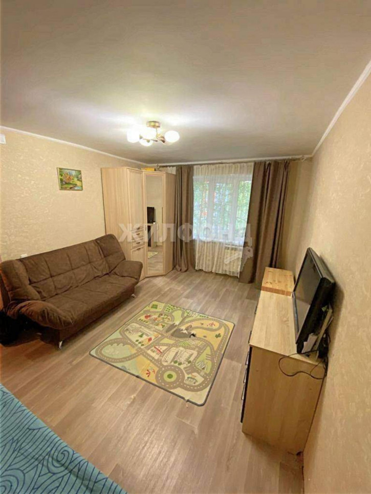 1-комн квартира 8-й микрорайон, д.5