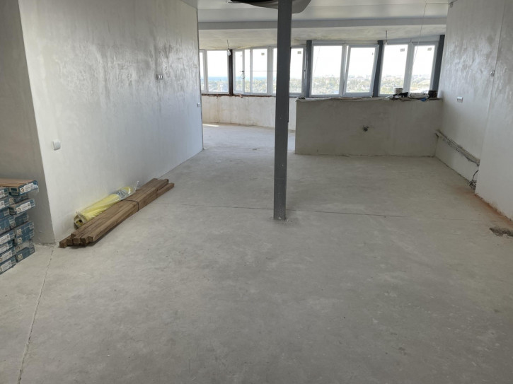 3-комн квартира Крымская улица, 272